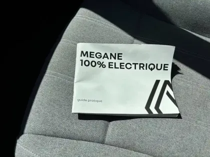 Photo 39 Renault Megane  E-Tech ER EV60 130ch super charge