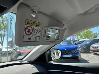 Photo 36 Renault Megane  E-Tech ER EV60 130ch super charge