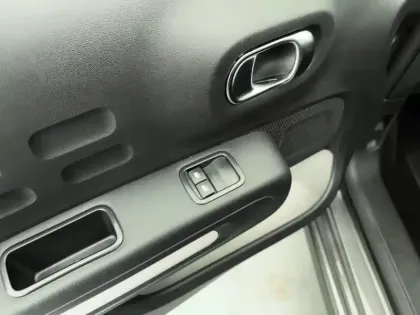 Photo 19 Citroën C3  BlueHDi 100 BVM6 Max