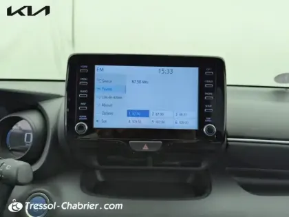 Photo 21 Toyota Yaris  Hybride 116h Design