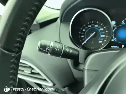 Photo 6 Jaguar F-Pace  2.0 D - 180 ch AWD BVA8 Prestige