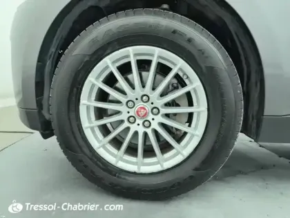 Photo 21 Jaguar F-Pace  2.0 D - 180 ch AWD BVA8 Prestige