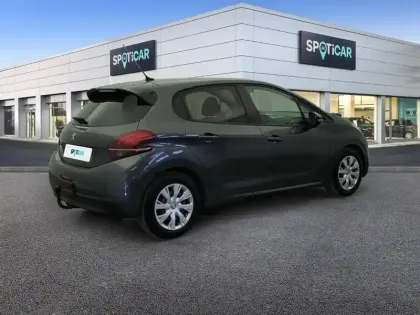 Photo 27 Peugeot 208  BlueHDi 100ch S&S BVM6 Allure Business