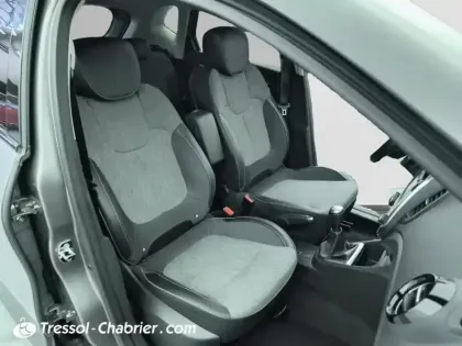 Photo 23 Renault Captur  dCi 90 Intens