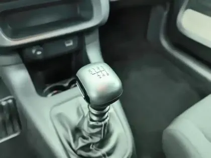 Photo 23 Citroën C3 Gén. III Ph2 NG PLUS 5