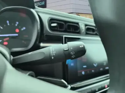 Photo 17 Citroën C3 Gén. III Ph2 NG PLUS 5