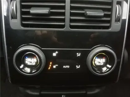 Photo 76 Land rover Range Rover MARK VIII P400E PHEV 2.0L 404CH