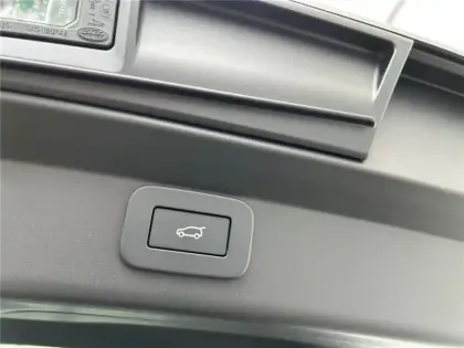 Photo 28 Jaguar I-Pace Gén. I (X590) Ph2 R-Dynamic SE 5