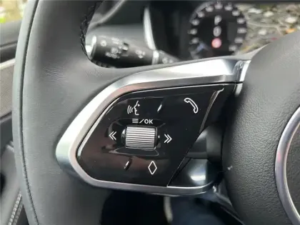 Photo 8 Jaguar I-Pace Gén. I (X590) Ph2 R-Dynamic SE 5