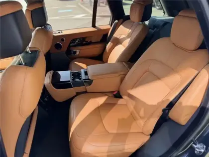 Photo 17 Land rover Range Rover Gén. IV Ph2 Mk IX Autobiography 5