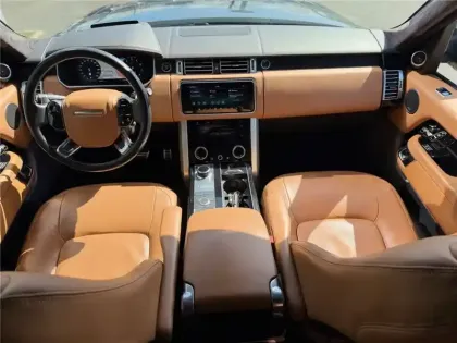 Photo 15 Land rover Range Rover Gén. IV Ph2 Mk IX Autobiography 5