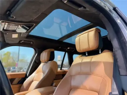 Photo 30 Land rover Range Rover Gén. IV Ph2 Mk IX Autobiography 5