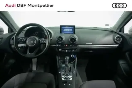 Photo 8 Audi A3 Gén. III Ph2 Business line 5