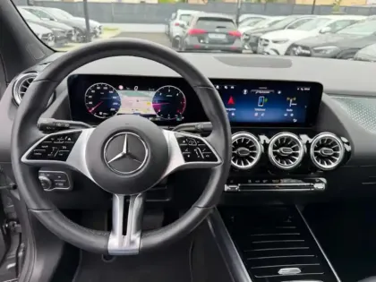 Photo 70 Mercedes GLA  200 d Progressive Line