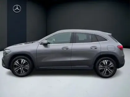 Photo 61 Mercedes GLA  200 d Progressive Line