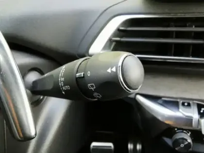 Photo 18 Peugeot 3008 Gén. II Ph2 GT Pack 5