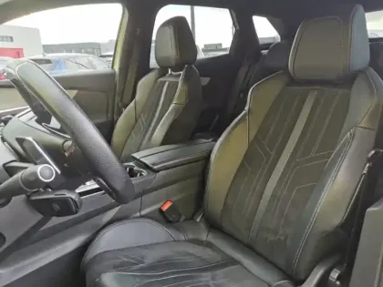 Photo 12 Peugeot 3008 Gén. II Ph2 GT Pack 5