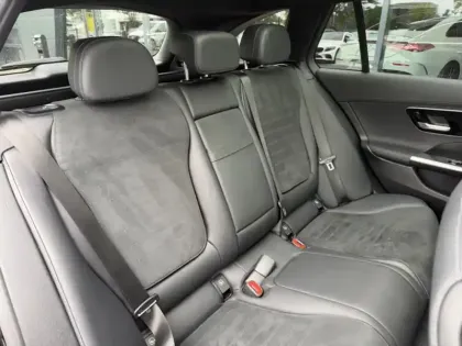 Photo 41 Mercedes Classe C  300 e Hybrid EQ Break
