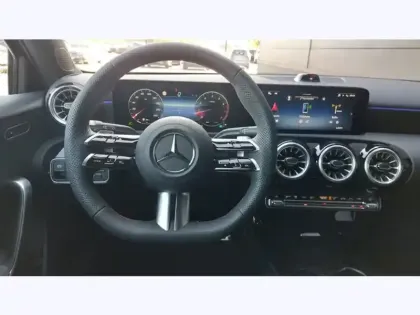 Photo 11 Mercedes Classe A 180 