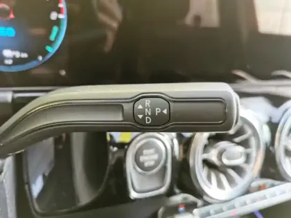 Photo 19 Mercedes GLA Gén. II (H247) Ph1 AMG Line 5