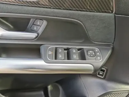 Photo 13 Mercedes GLA Gén. II (H247) Ph1 AMG Line 5