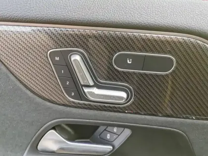 Photo 14 Mercedes GLA Gén. II (H247) Ph1 AMG Line 5