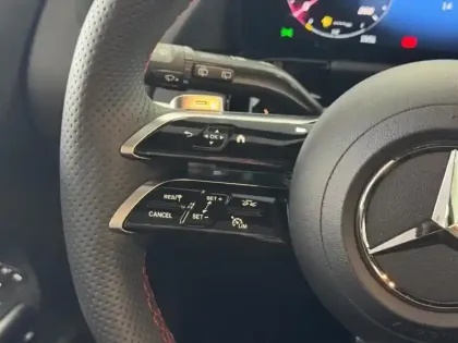 Photo 14 Mercedes Classe B 250 e Hybrid EQ AMG Line