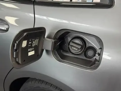 Photo 10 Mercedes Classe B 250 e Hybrid EQ AMG Line