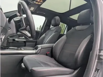 Photo 16 Mercedes GLA 200 d 