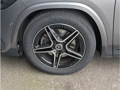 Photo 8 Mercedes GLA 200 d 