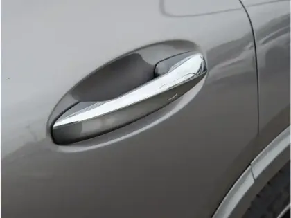 Photo 19 Mercedes GLA 200 d 