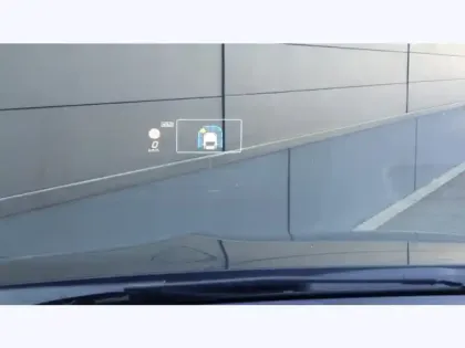 Photo 12 Mercedes GLA 200 d Edition 140