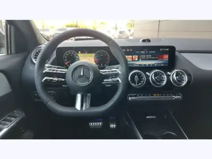 Photo 13 Mercedes GLA 200 d Edition 140