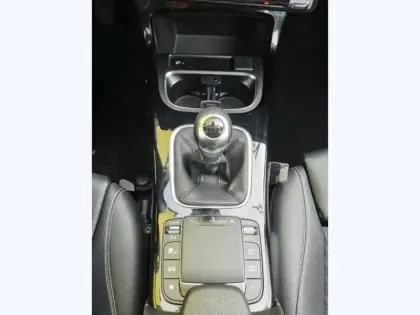 Photo 17 Mercedes Classe A Gén. IV (W177) Ph1 Style Line 5