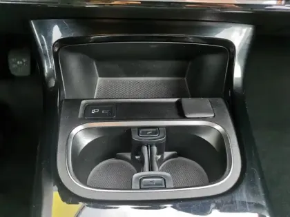 Photo 18 Mercedes Classe A Gén. IV (W177) Ph1 Style Line 5