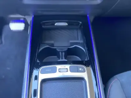 Photo 16 Mercedes Classe B 200 d AMG Line