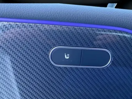 Photo 15 Mercedes Classe B 200 d AMG Line