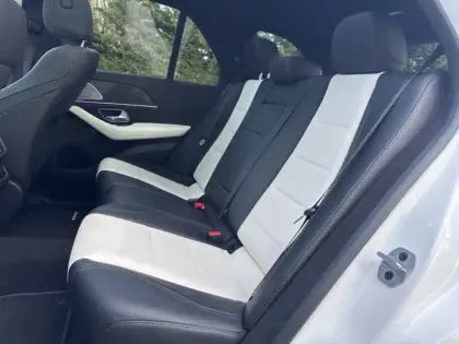 Photo 18 Mercedes GLE 400 e 4MATIC AMG Line