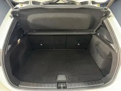 Photo 9 Mercedes GLA 200