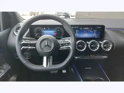 Photo 12 Mercedes Classe B 200 