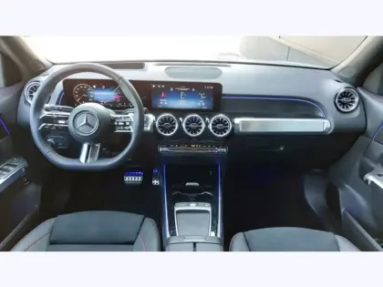 Photo 10 Mercedes GLB 200 d 