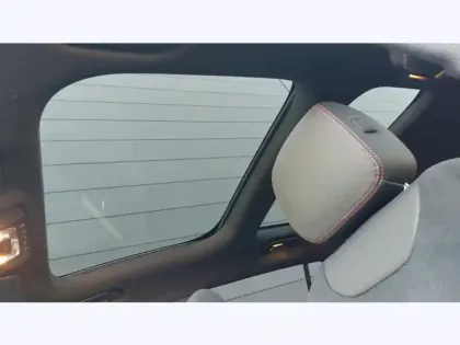 Photo 12 Mercedes GLB 200 d 