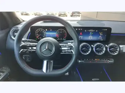 Photo 14 Mercedes GLB 200 d 
