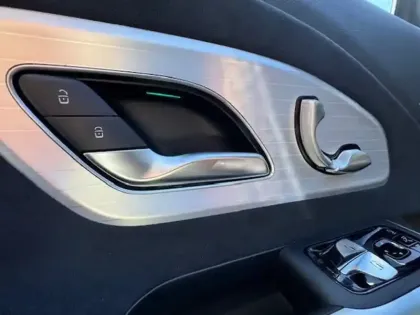 Photo 12 Mercedes CLA  250+ Shooting Brake avec t