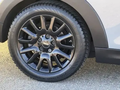 Photo 8 Mini Mini Gén. III (F56) Ph1 Shoreditch 3