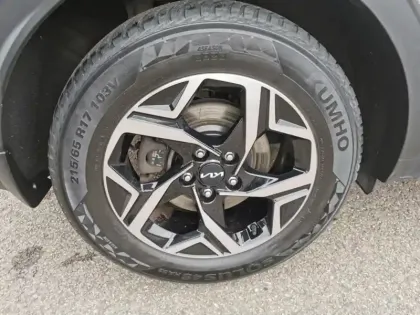 Photo 6 Kia SPORTAGE SPORTAGE 1.6 HYBRID Gén. V Ph1 Design 5