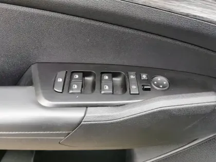 Photo 13 Kia SPORTAGE SPORTAGE 1.6 HYBRID Gén. V Ph1 Design 5