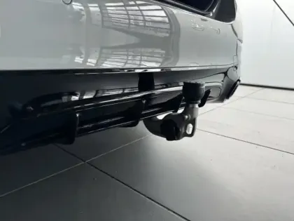 Photo 19 Mercedes Classe E Gén. VI (W214) Ph1 AMG 4