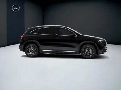 Photo 16 Mercedes EQA 350 4MATIC AMG Line