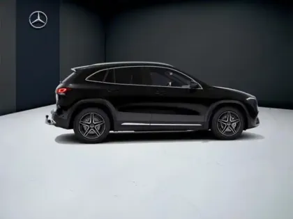 Photo 17 Mercedes EQA 350 4MATIC AMG Line